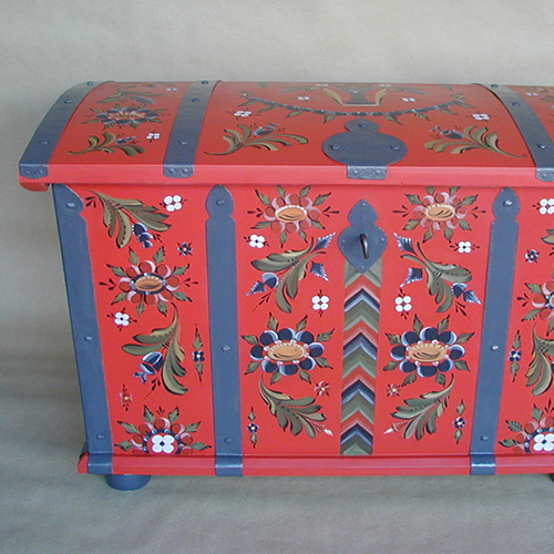 Gunnel Tjäder allmogemålad brudkista